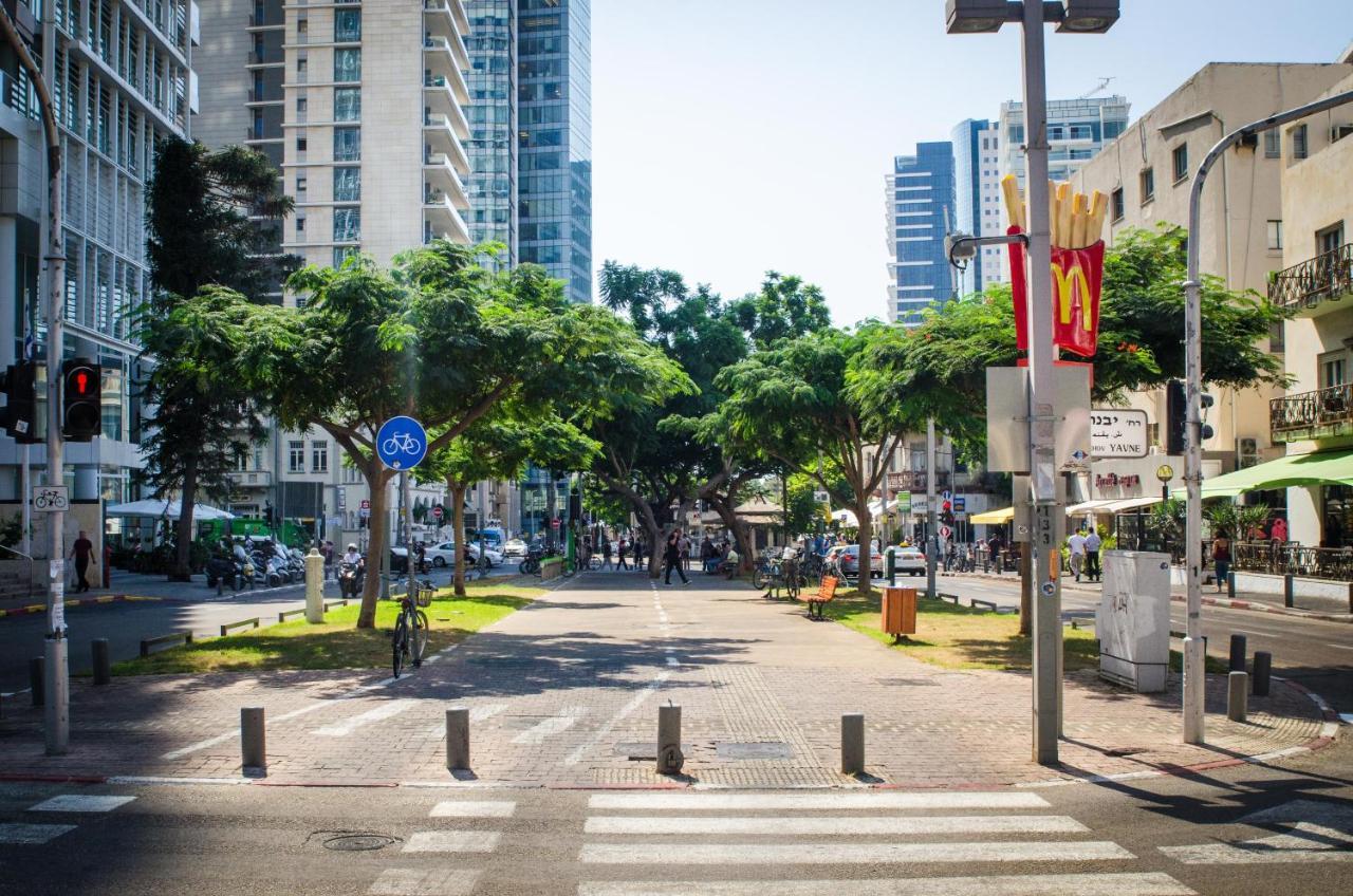 Rokach boulevard tel aviv shooting